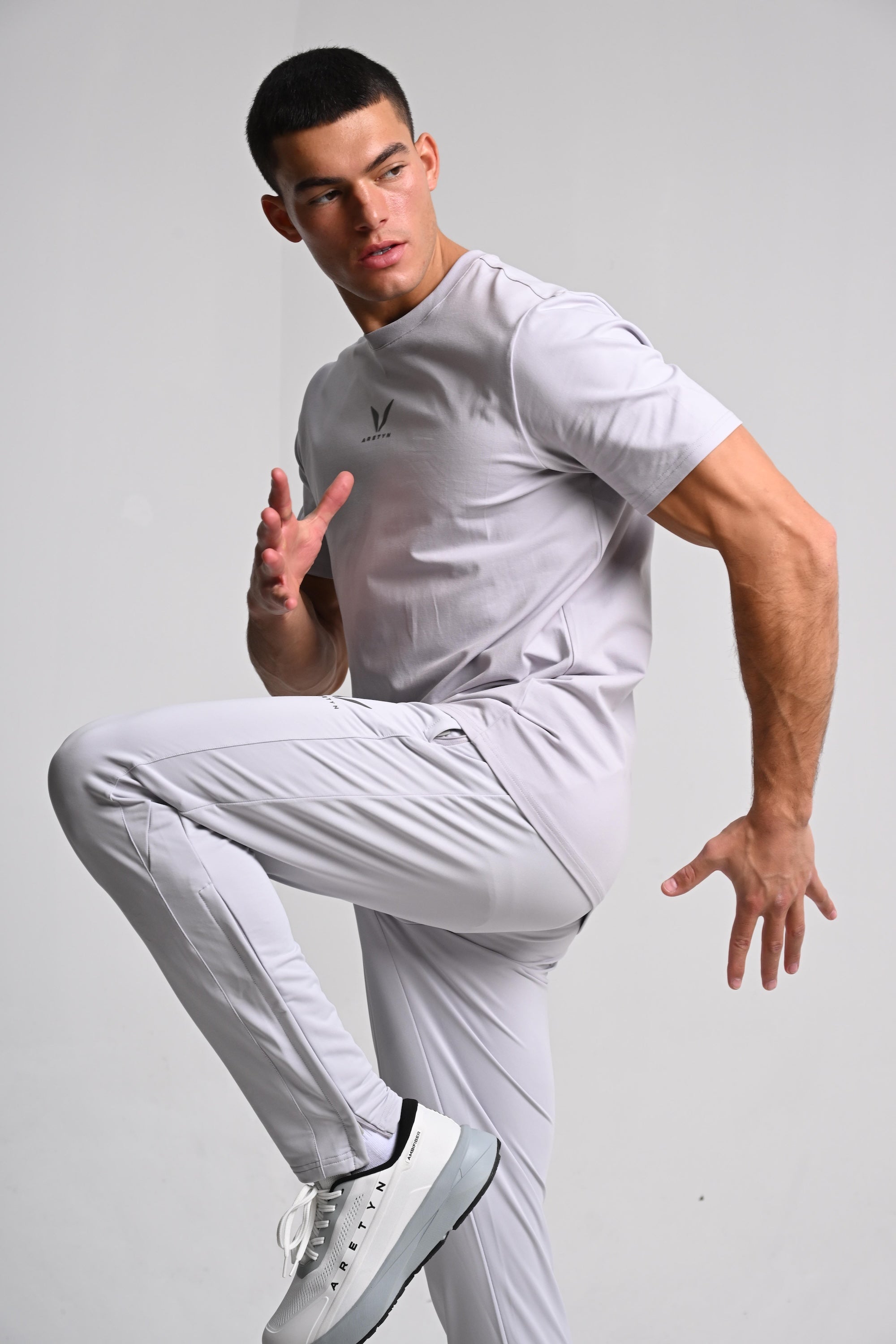 Custom Teamwear for Soccer Clubs & Programs | ARETYN